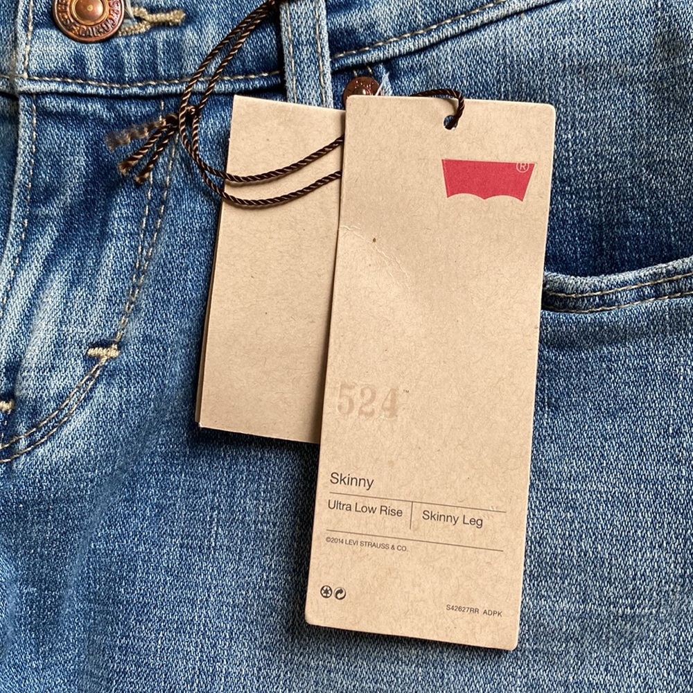Levi’s 524 Skinny Jeans - Picture 3 of 4